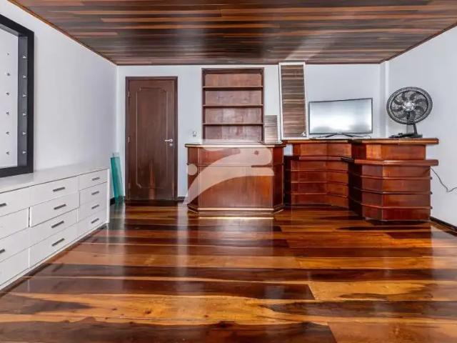 Casa / Sobrado para Venda em Curitiba/PR Parolin