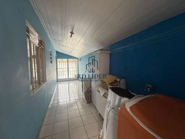 Casa / Sobrado para Venda em Curitiba/PR Pinheirinho 2 Quartos