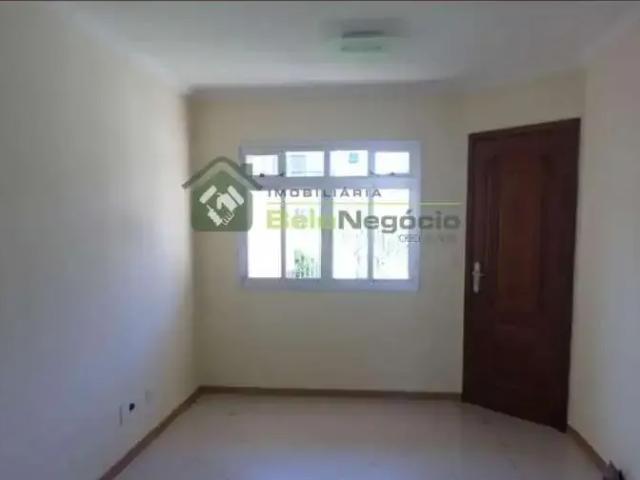 Casa / Sobrado para Venda em Curitiba/PR Pinheirinho 3 Quartos