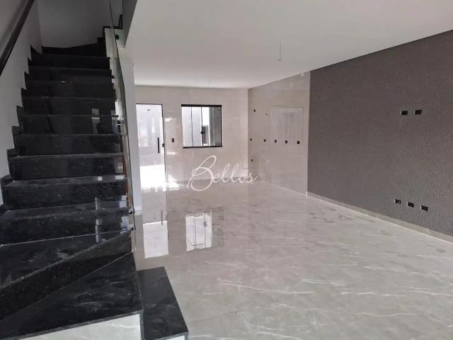 Casa / Sobrado para Venda em Curitiba/PR Pinheirinho 3 Quartos
