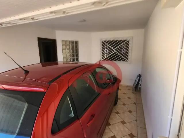 Casa / Sobrado para Venda em Curitiba/PR Pinheirinho 3 Quartos
