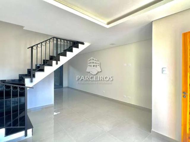 Casa / Sobrado para Venda em Curitiba/PR Pinheirinho 3 Quartos