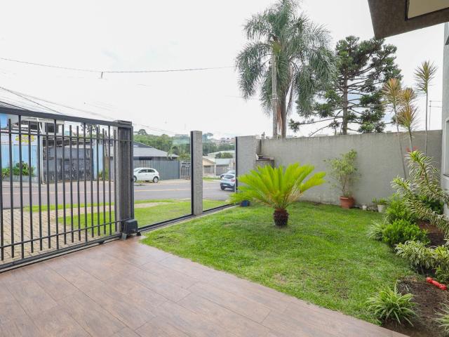 Casa / Sobrado para Venda em Curitiba/PR Pinheirinho 3 Quartos