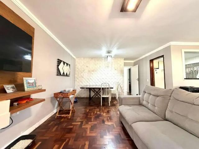 Casa / Sobrado para Venda em Curitiba/PR Pinheirinho 3 Quartos