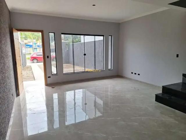 Casa / Sobrado para Venda em Curitiba/PR Pinheirinho 3 Quartos