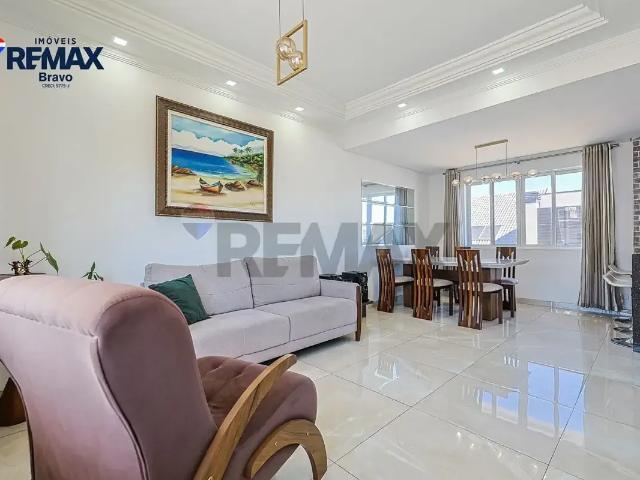 Casa / Sobrado para Venda em Curitiba/PR Pinheirinho 3 Quartos