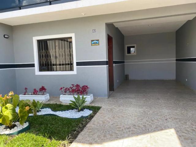 Casa / Sobrado para Venda em Curitiba/PR Pinheirinho 3 Quartos