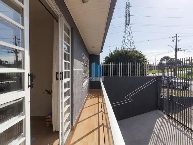 Casa / Sobrado para Venda em Curitiba/PR Pinheirinho 5 Quartos