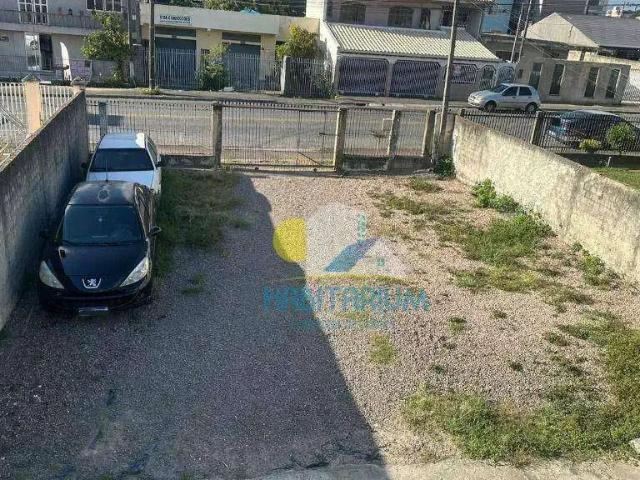 Casa / Sobrado para Venda em Curitiba/PR Pinheirinho 6 Quartos