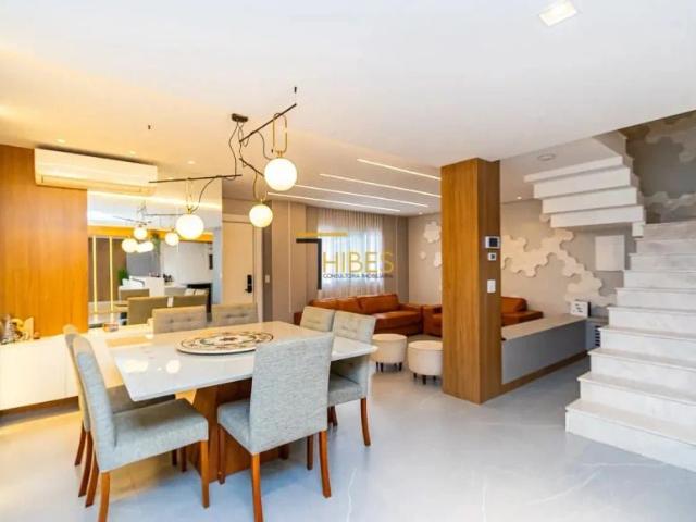 Casa / Sobrado para Venda em Curitiba/PR Portão 4 Quartos