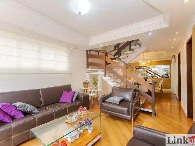 Casa / Sobrado para Venda em Curitiba/PR Portão 4 Quartos