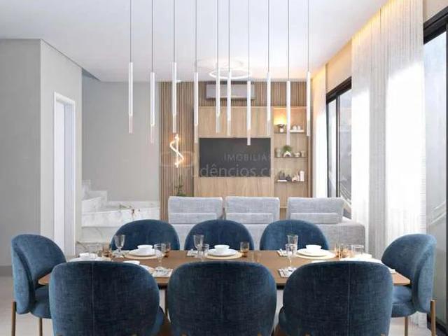 Casa / Sobrado para Venda em Curitiba/PR Portão 4 Quartos