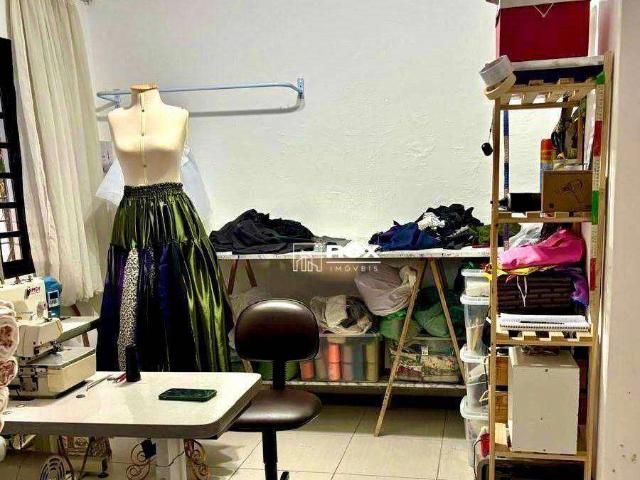 Casa / Sobrado para Venda em Curitiba/PR Portão 3 Quartos