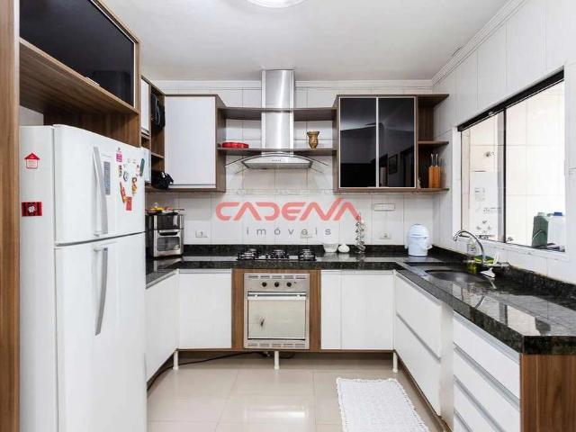 Casa / Sobrado para Venda em Curitiba/PR Portão 3 Quartos