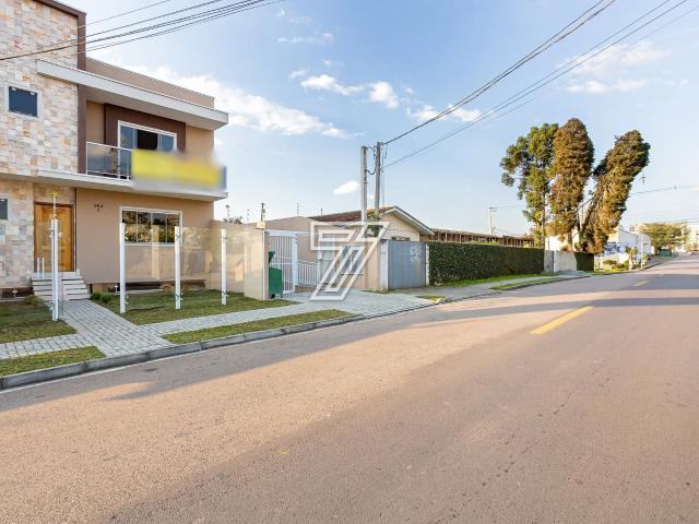 Casa / Sobrado para Venda em Curitiba/PR Portão 3 Quartos