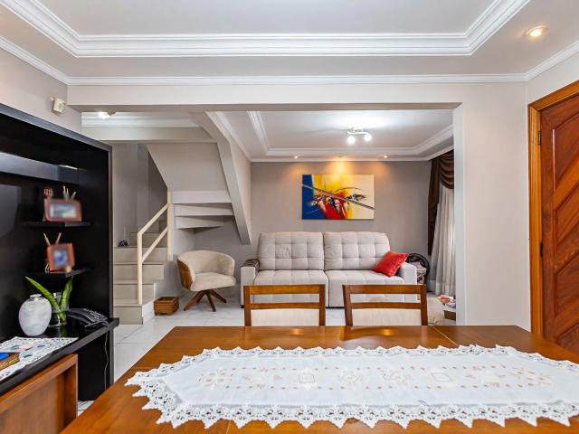 Casa / Sobrado para Venda em Curitiba/PR Portão 3 Quartos