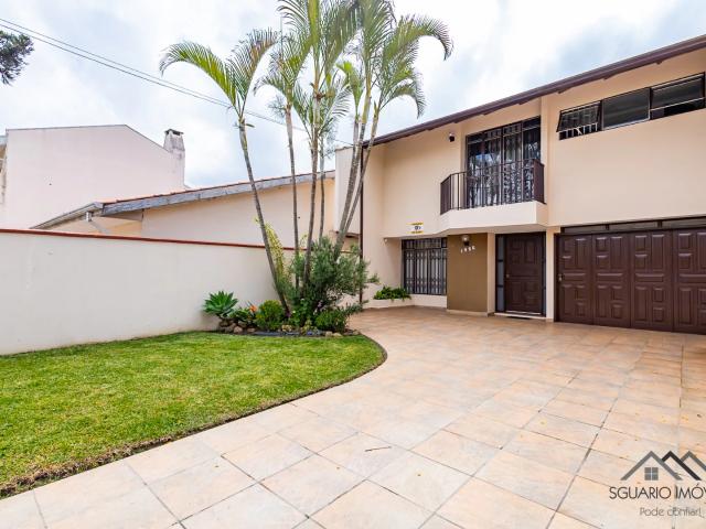 Casa / Sobrado para Venda em Curitiba/PR Portão 3 Quartos