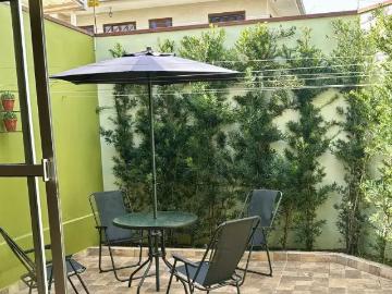Casa / Sobrado para Venda em Curitiba/PR Portão 3 Quartos