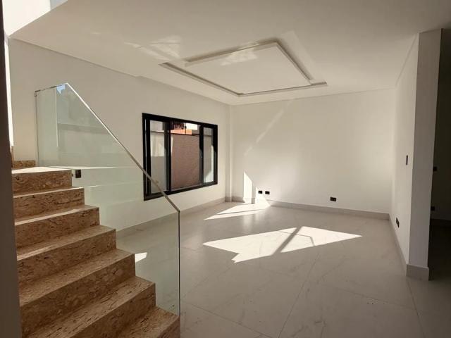 Casa / Sobrado para Venda em Curitiba/PR Portão 3 Quartos