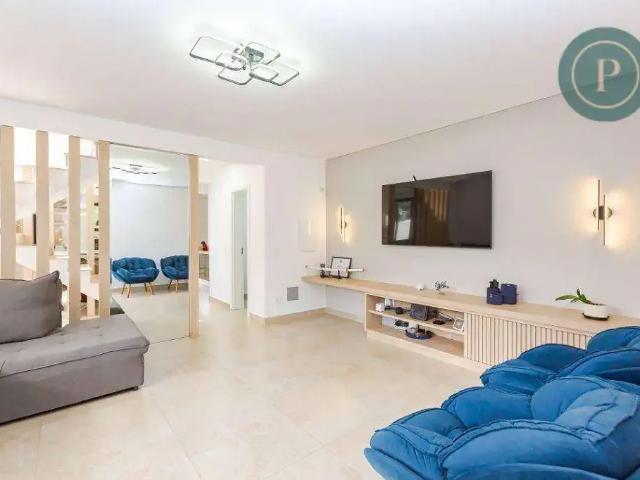 Casa / Sobrado para Venda em Curitiba/PR Portão 3 Quartos