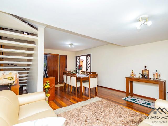 Casa / Sobrado para Venda em Curitiba/PR Portão 3 Quartos