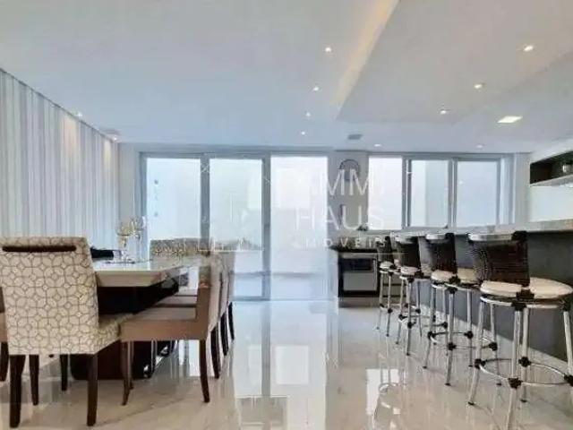 Casa / Sobrado para Venda em Curitiba/PR Portão 3 Quartos