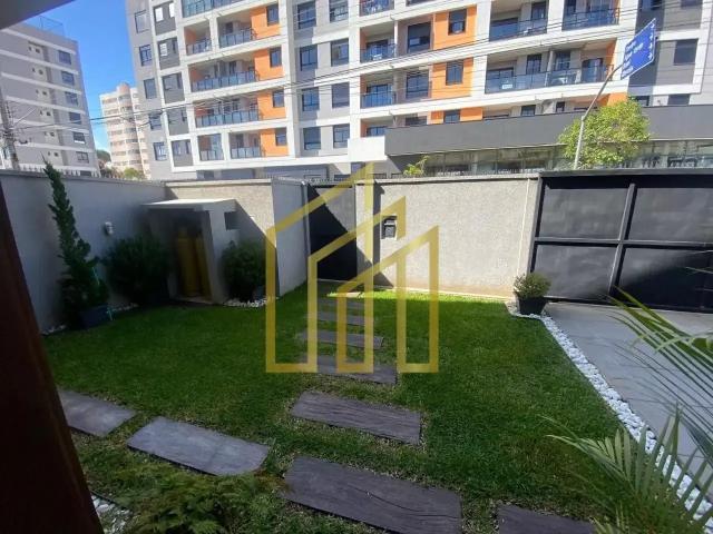 Casa / Sobrado para Venda em Curitiba/PR Portão 3 Quartos