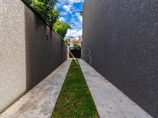 Casa / Sobrado para Venda em Curitiba/PR Portão 3 Quartos