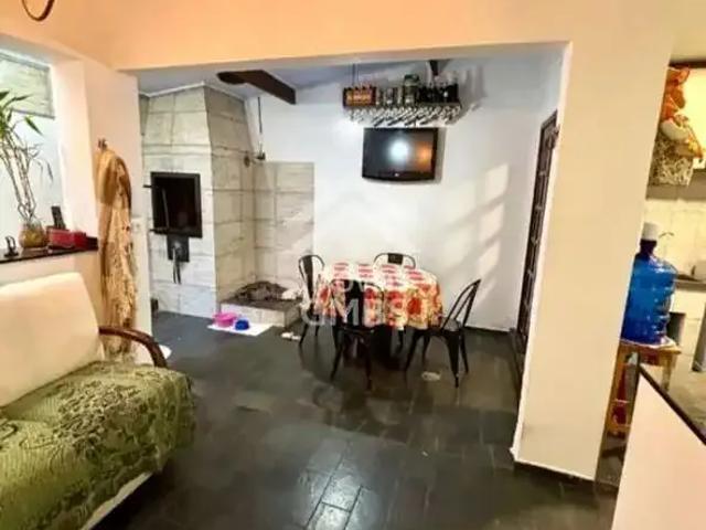 Casa / Sobrado para Venda em Curitiba/PR Portão 3 Quartos
