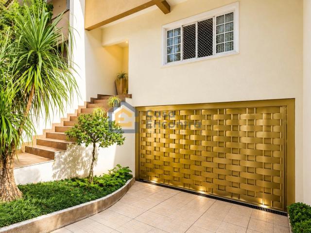 Casa / Sobrado para Venda em Curitiba/PR Portão 3 Quartos