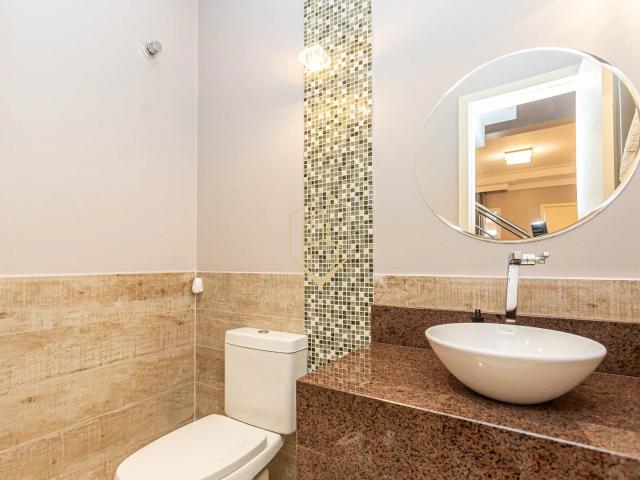 Casa / Sobrado para Venda em Curitiba/PR Portão 3 Quartos