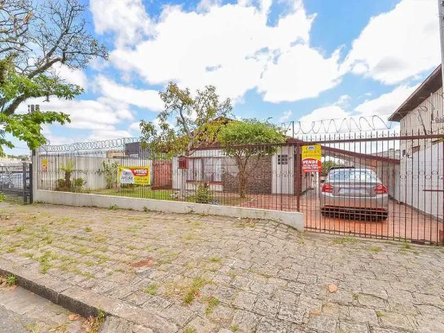 Casa / Sobrado para Venda em Curitiba/PR Prado Velho 5 Quartos