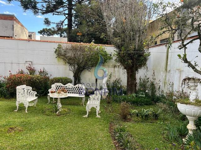 Casa / Sobrado para Venda em Curitiba/PR Rebouças 4 Quartos