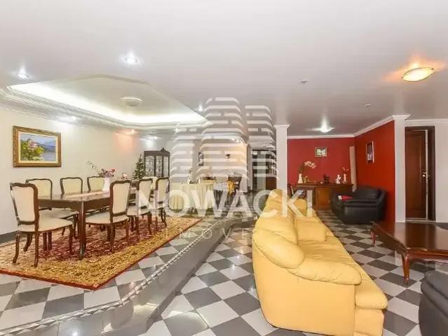 Casa / Sobrado para Venda em Curitiba/PR Rebouças 4 Quartos