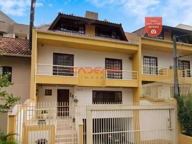 Casa / Sobrado para Venda em Curitiba/PR São Francisco 5 Quartos