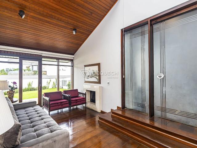 Casa / Sobrado para Venda em Curitiba/PR São Lourenço 5 Quartos