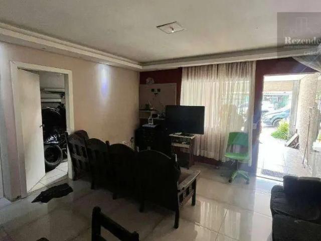 Casa / Sobrado para Venda em Curitiba/PR São Miguel 4 Quartos