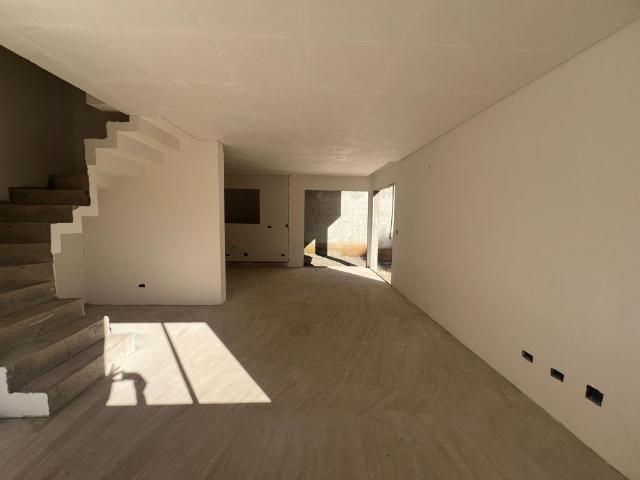 Casa / Sobrado para Venda em Curitiba/PR Santa Cândida 3 Quartos