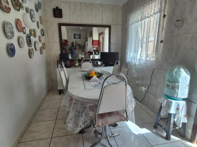 Casa / Sobrado para Venda em Curitiba/PR Santa Cândida 3 Quartos