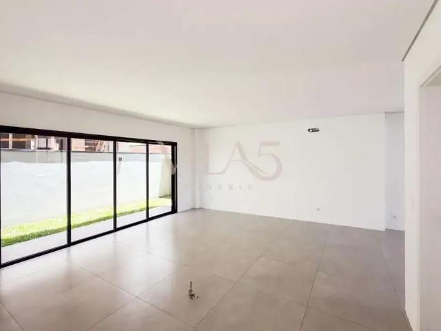 Casa / Sobrado para Venda em Curitiba/PR Santa Cândida 3 Quartos