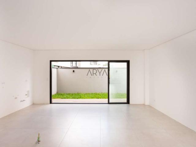 Casa / Sobrado para Venda em Curitiba/PR Santa Cândida 3 Quartos