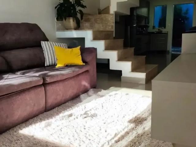 Casa / Sobrado para Venda em Curitiba/PR Santa Cândida 3 Quartos