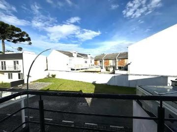 Casa / Sobrado para Venda em Curitiba/PR Santa Cândida 3 Quartos