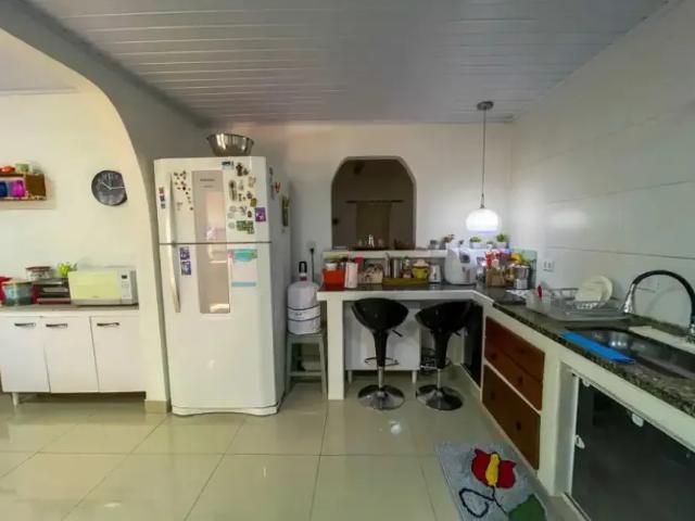 Casa / Sobrado para Venda em Curitiba/PR Santa Cândida 3 Quartos