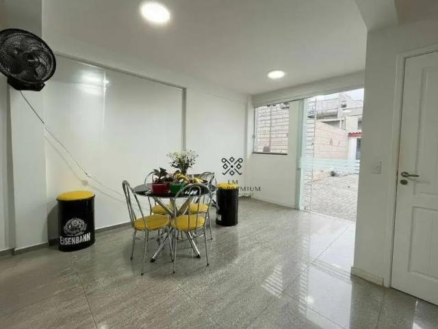 Casa / Sobrado para Venda em Curitiba/PR Santa Cândida 4 Quartos
