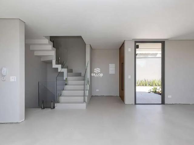 Casa / Sobrado para Venda em Curitiba/PR Santa Felicidade 3 Quartos