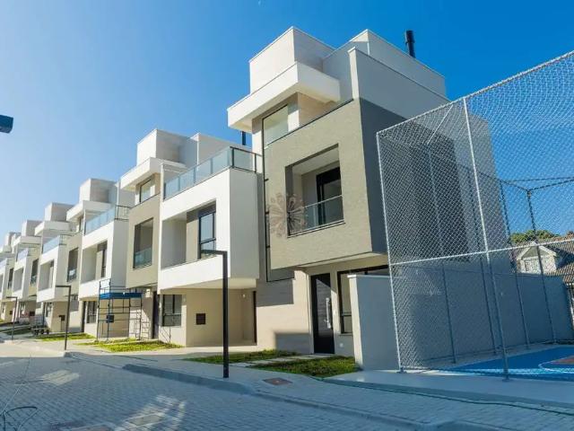 Casa / Sobrado para Venda em Curitiba/PR Santa Felicidade 3 Quartos