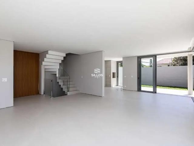 Casa / Sobrado para Venda em Curitiba/PR Santa Felicidade 3 Quartos