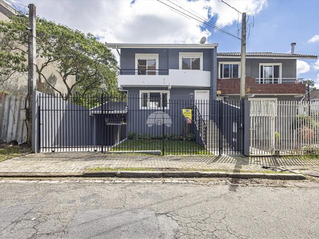 Casa / Sobrado para Venda em Curitiba/PR Santa Felicidade 3 Quartos