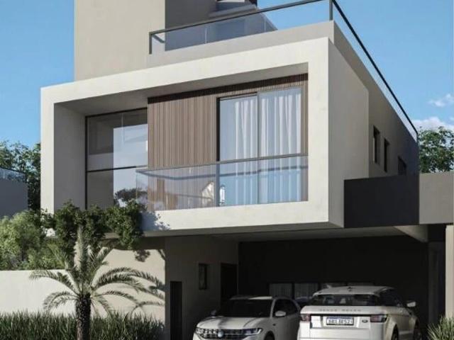 Casa / Sobrado para Venda em Curitiba/PR Santa Felicidade 3 Quartos